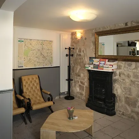 Grand De Clermont Hotel
