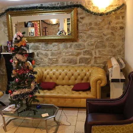 Grand De Clermont