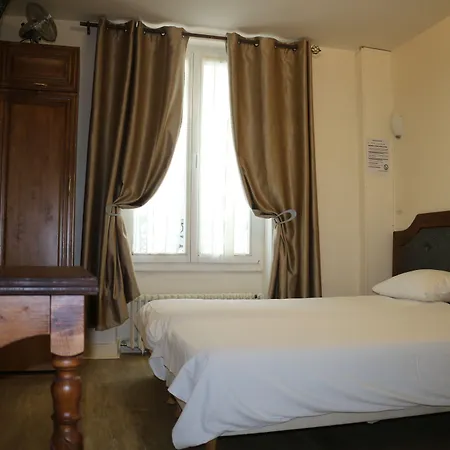 Grand De Clermont Párizs