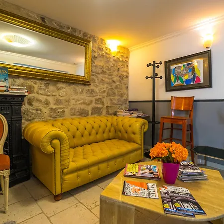 Szálloda Grand De Clermont Párizs