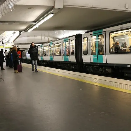 Grand De Clermont 2* Parijs