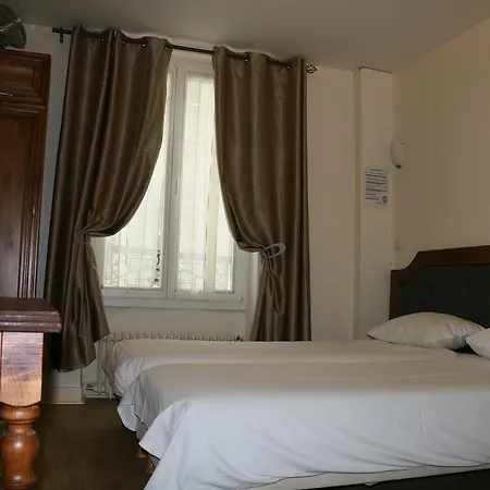 Grand De Clermont Hotel 2*