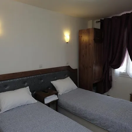 Grand De Clermont Hotel 2*