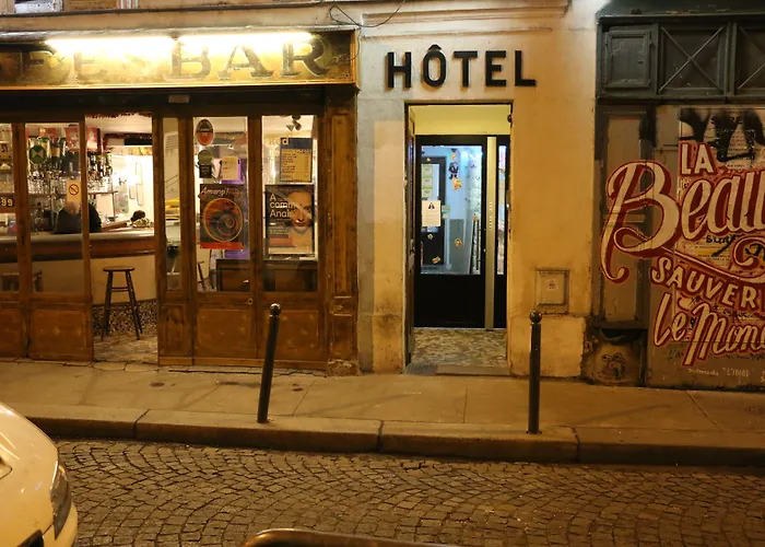 Hotel Grand De Clermont Paris