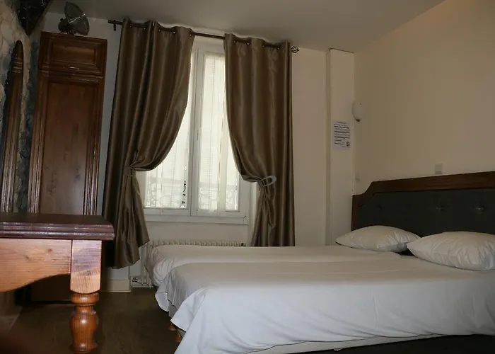 Grand De Clermont Hotell 2*