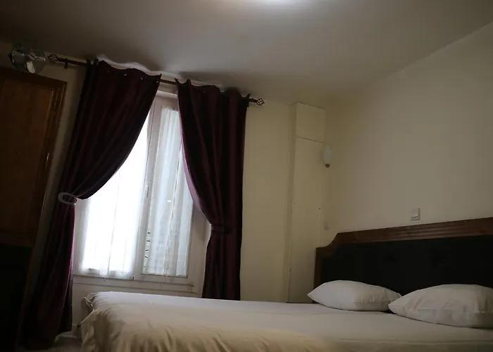 Grand De Clermont Hotell 2*