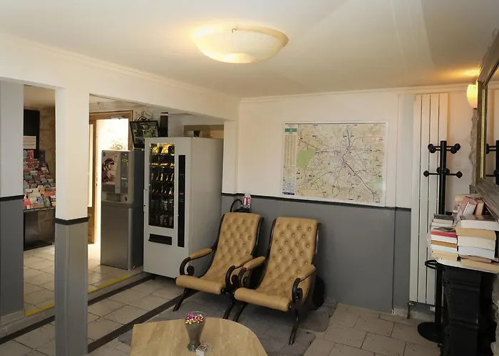 Grand De Clermont Hotel