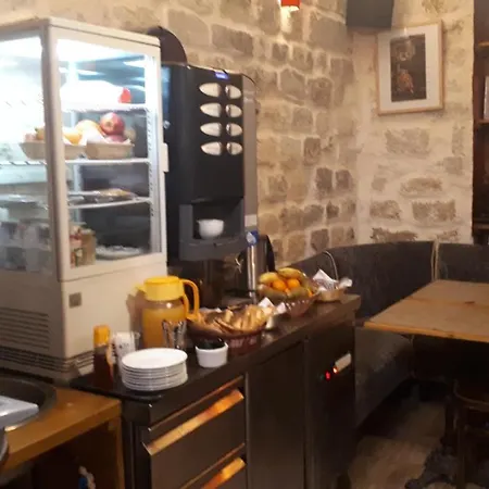 Grand De Clermont מלון פריז